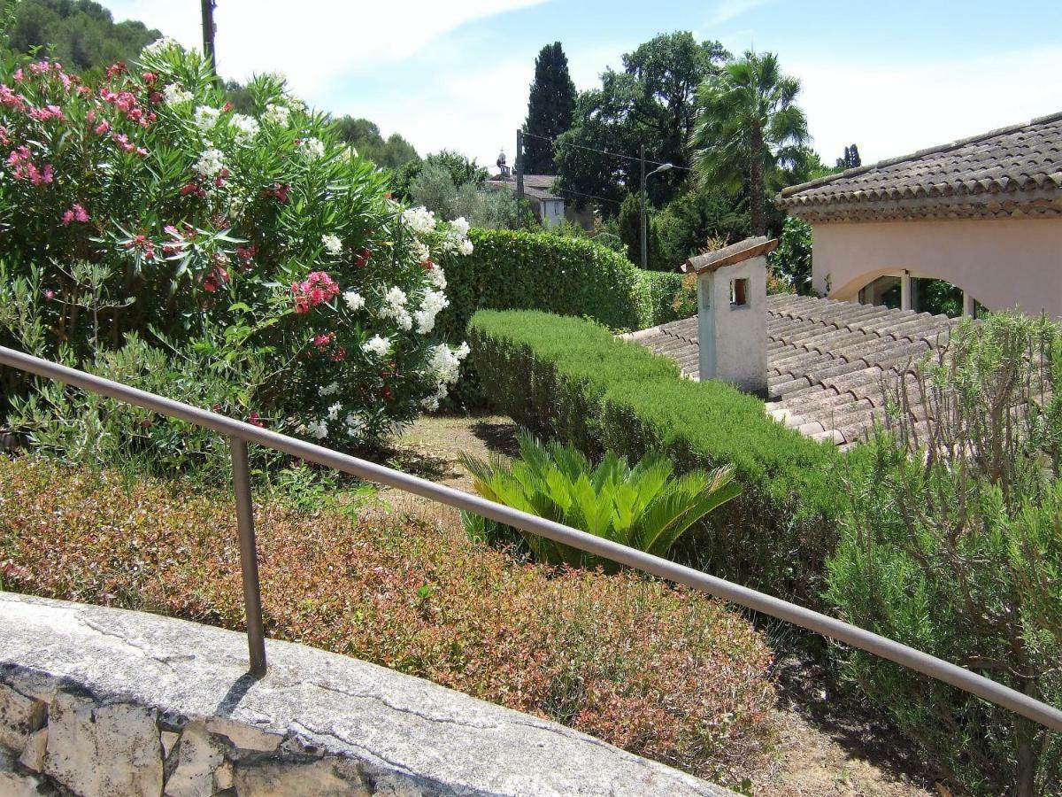 Au Vallon Rouge Saint-Paul-de-Vence Exterior foto